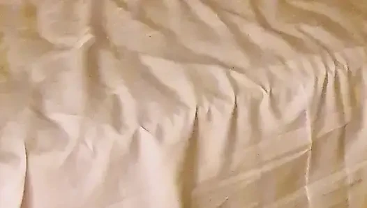 Beni istediği gibi indirmesine izin verdim.