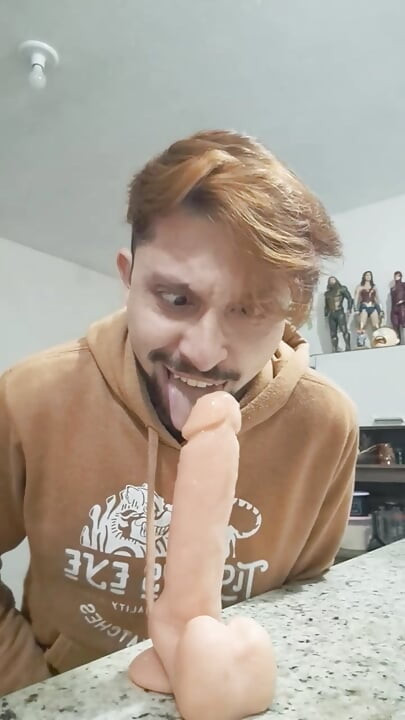 Expose me detroy me