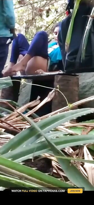 Indian Couples Are Sex in Jungle
