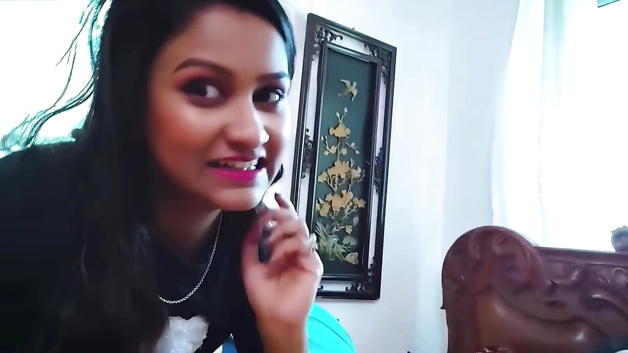 Chhoti soteli bahan vlog bnate hi sotele bhai ka land chusa