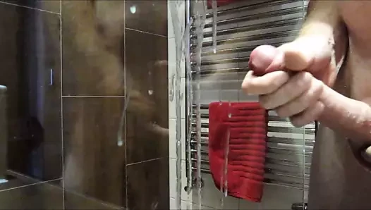 Duş camı tekrar alır