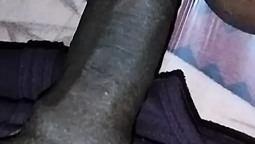 Baldız büyük ve kalın 12 inçlik bir tadını çıkarıyor