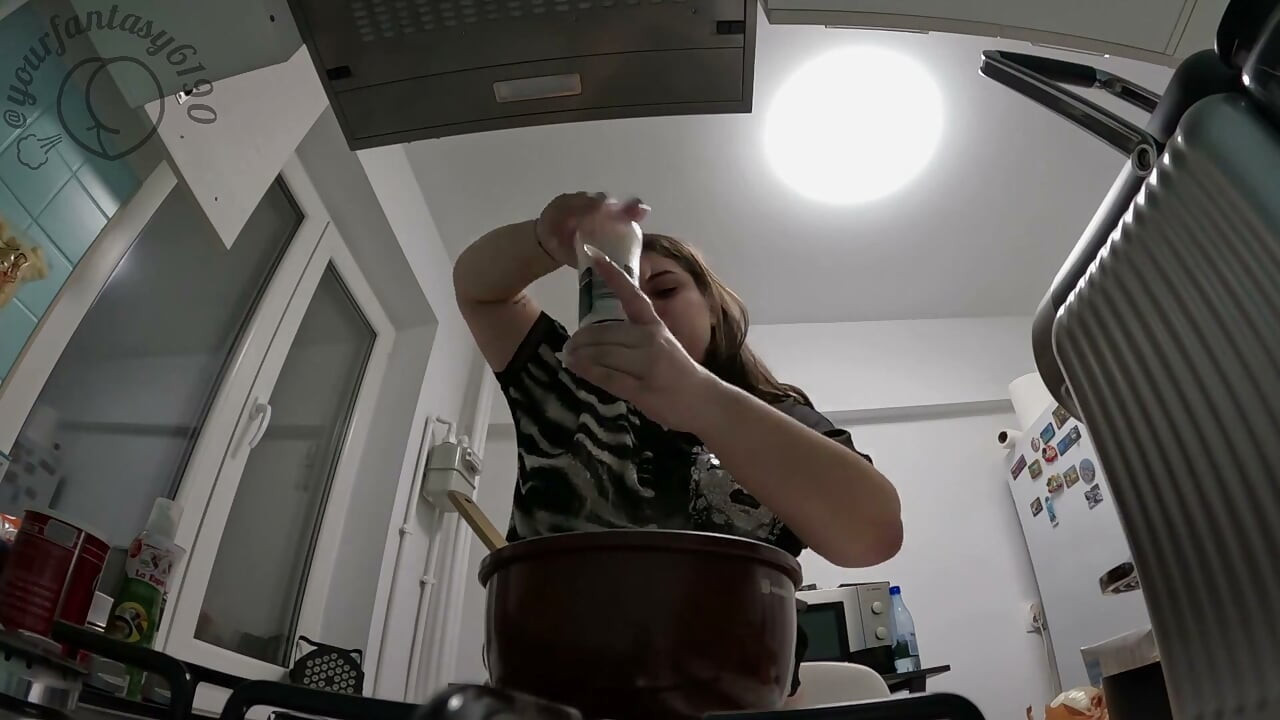 Sexy Latina Farting Loud in Leather While Making Your Dinner