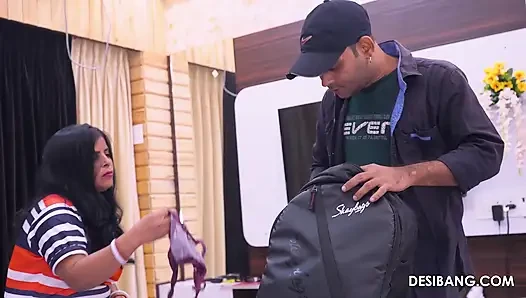Ne?! Bana bir şey getirmedin mi? Amatör desi çift desibang'da