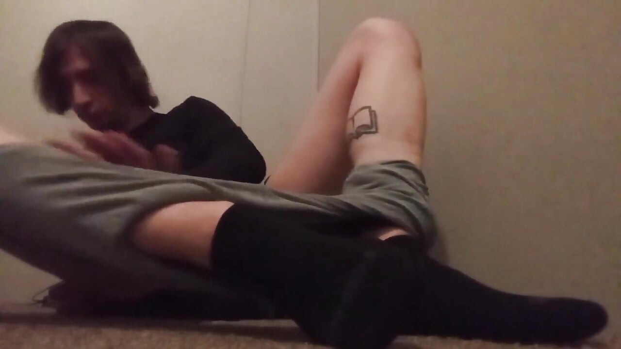 Teasing My Girldick Wearing Boxer-briefs and Leggings