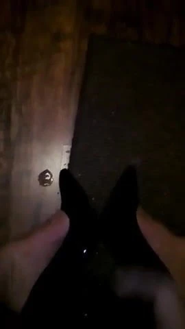 Hand jon Black high heels