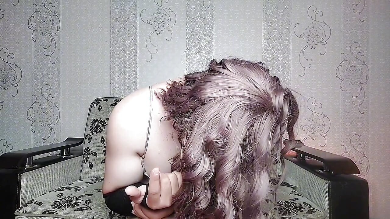 Wild Femboy Dancing Seductively With Perfect Booty Shake