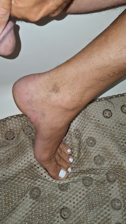 Hot piss all over my cute toes