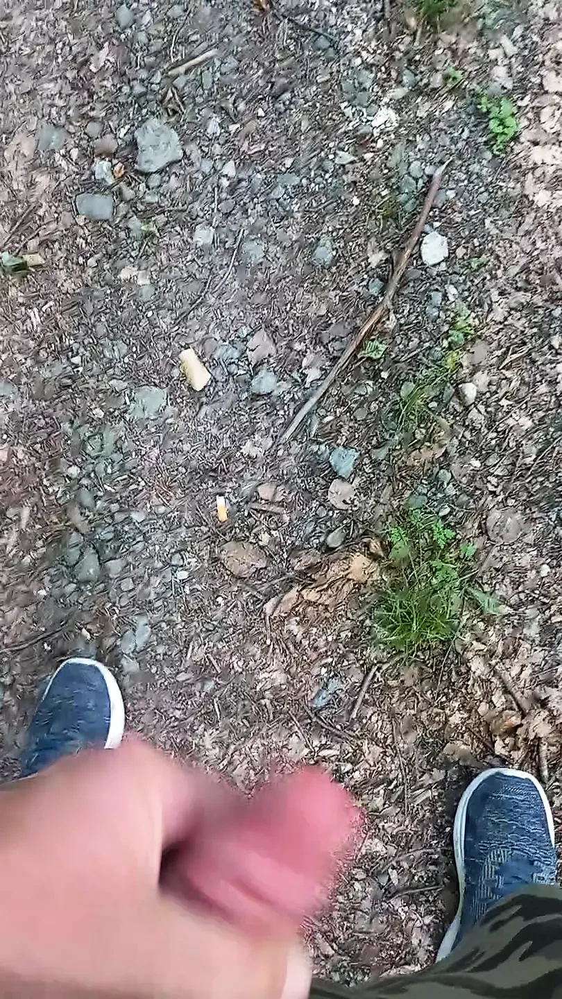 Public cumshot