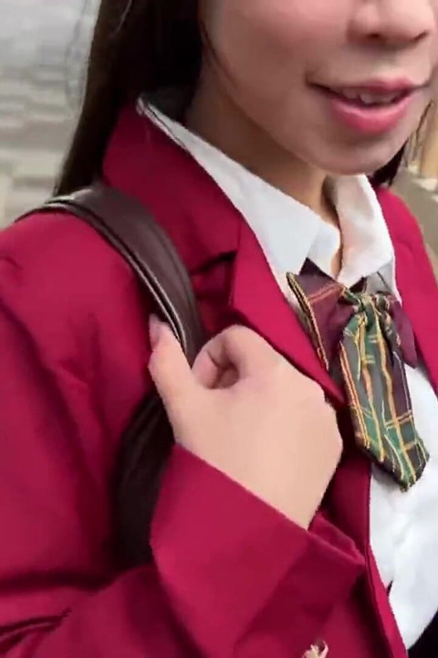 Petite Underground Idol Secret Meet Secret Creampie Affair Away From Fans