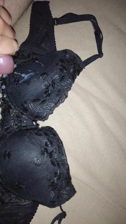 Cum on Black Floral Bra 8DD HD