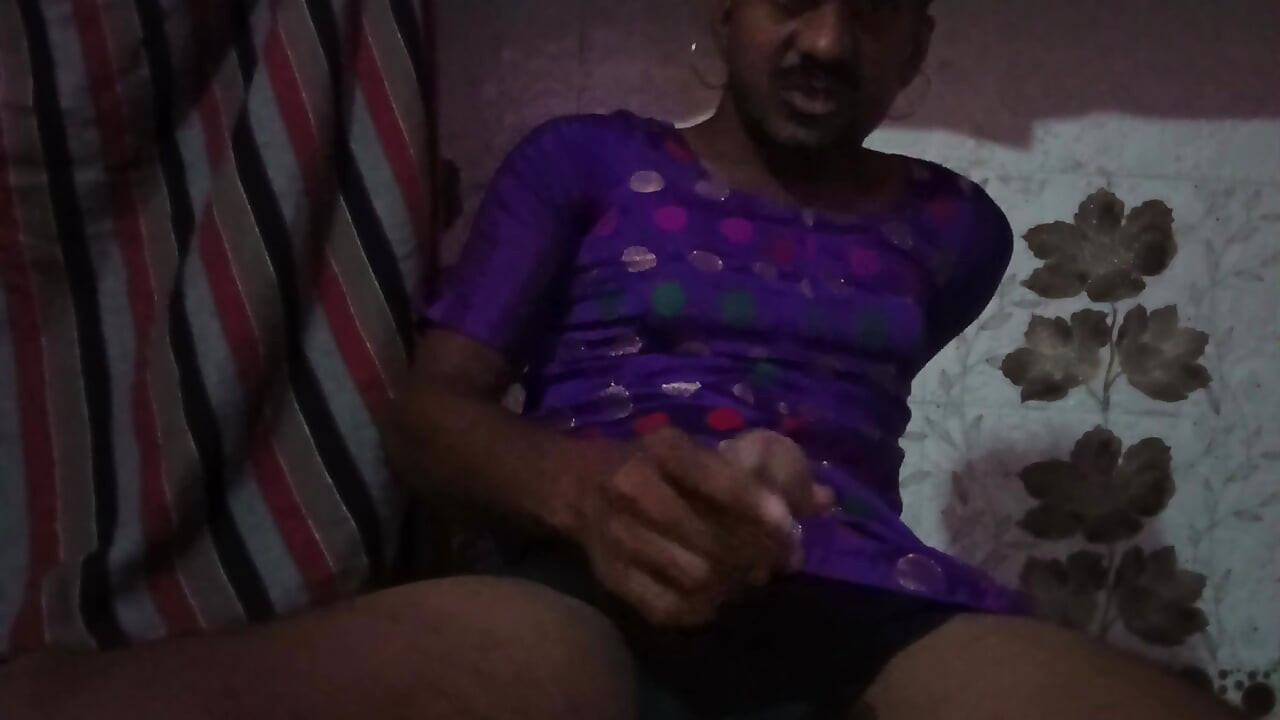 The Lovwandiya hawk man lost his enthusiasm and sat down
