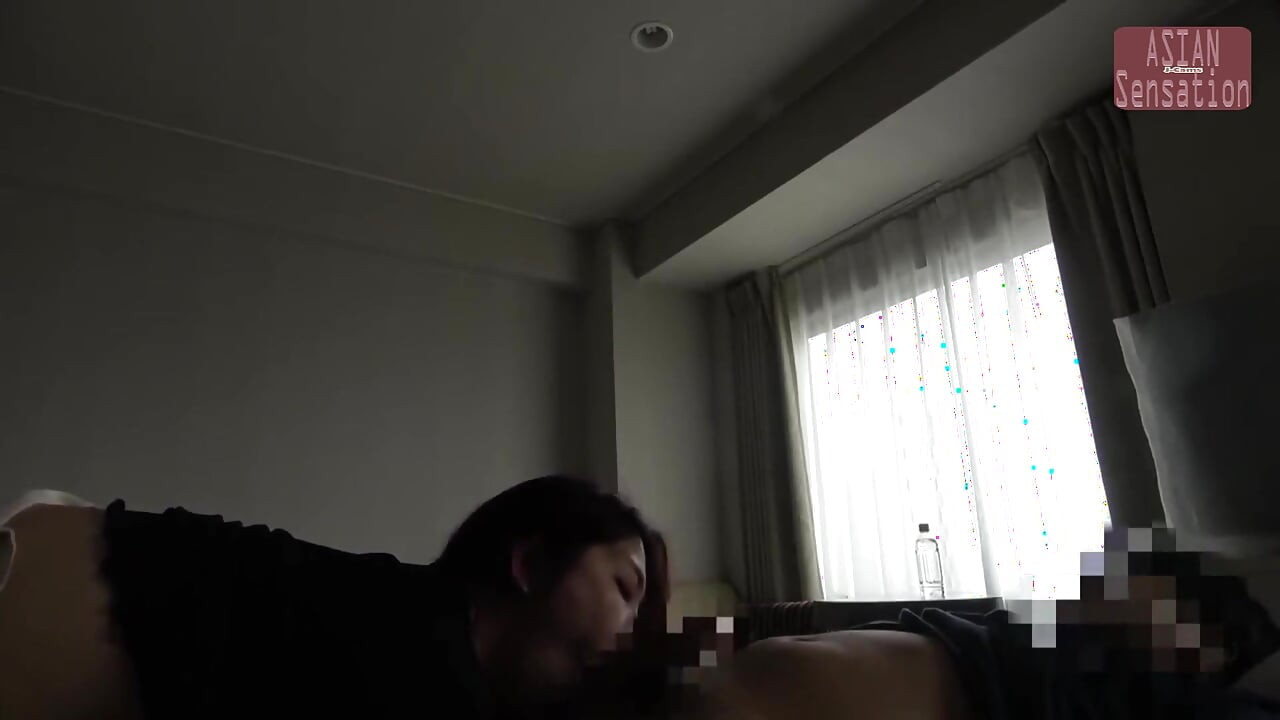 Videoclip cu mărturisirea infidelă a femeii căsătorite - ep1