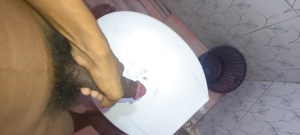 Watching my bhabis big ass and masterbating