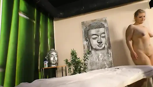 Magic Hot Moment - VOL.02 - Chapter #04