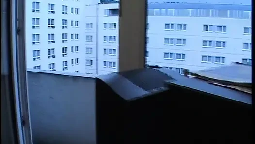 «За немецкими дверями» тщательно трахается — полный фильм