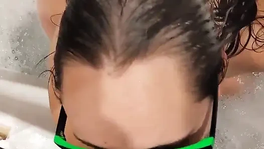 Real Married MILF Sucked and Jerked Me off While Her Husband Was at Work. I Really Want to Fuck Her