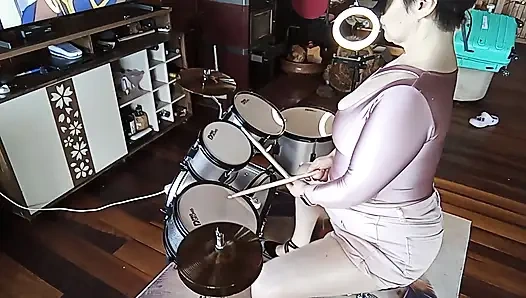 Practice on the Drums Set