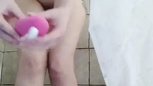 Take My Bath with a Squirting at the Beginning for Relaxation