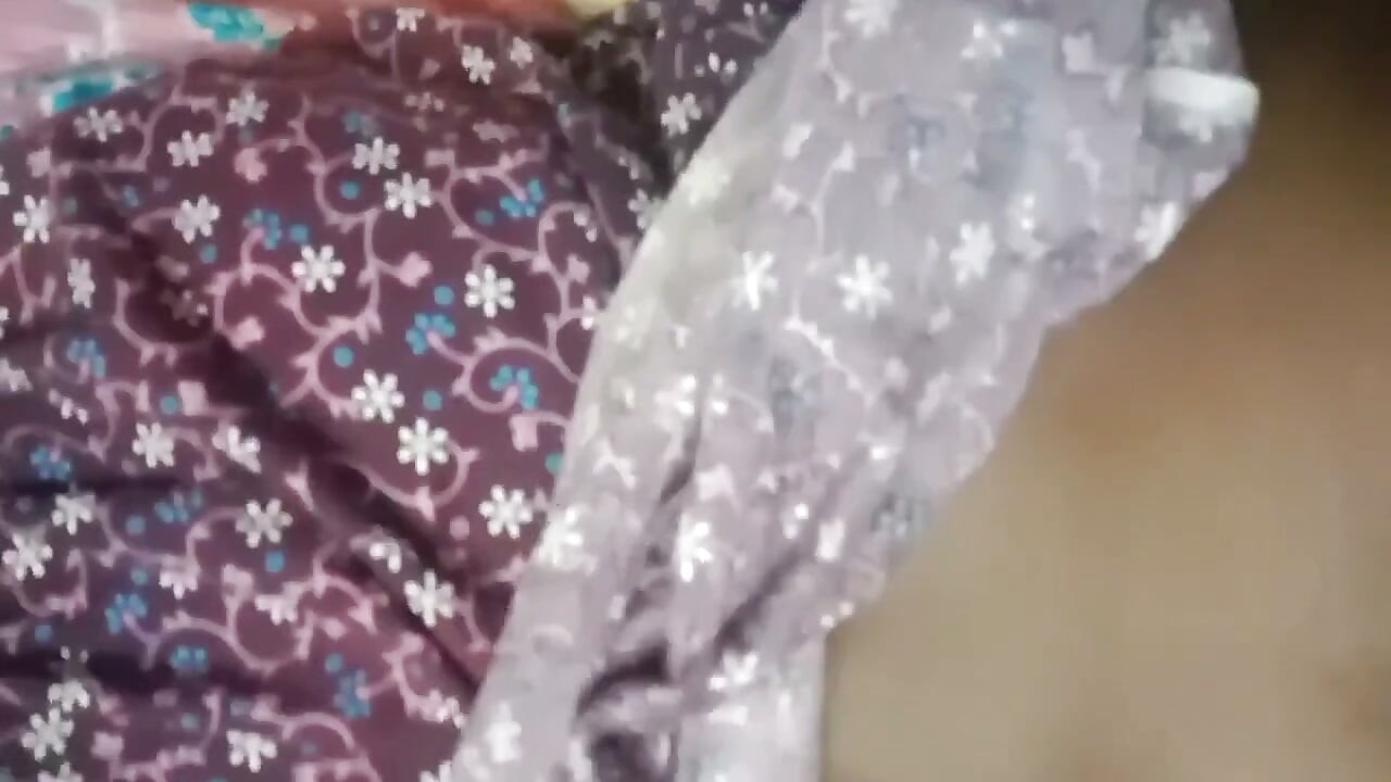 Tamil Slut Wife Screams as Nipples Tormented & Big Black Ass Pounded! Indianhotwifex