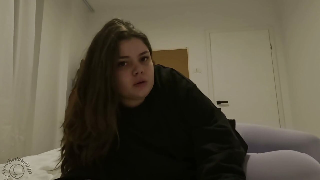 Muffled Farts on the Bed From Latina Teen