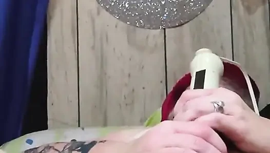 With a Big Splat Dripping to Her Ass