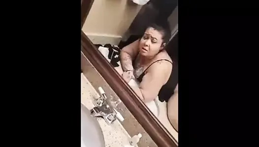 Horny Fat BBW Girlfriend geting fucked in the bathroom