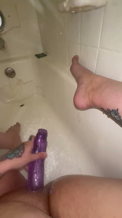 I want my pussy to stretch the max
