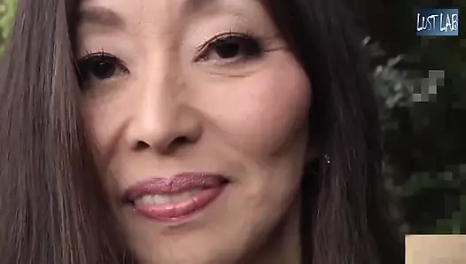 Outdoor Desire: a Married Woman’s Secret Craving Unleashed - 02