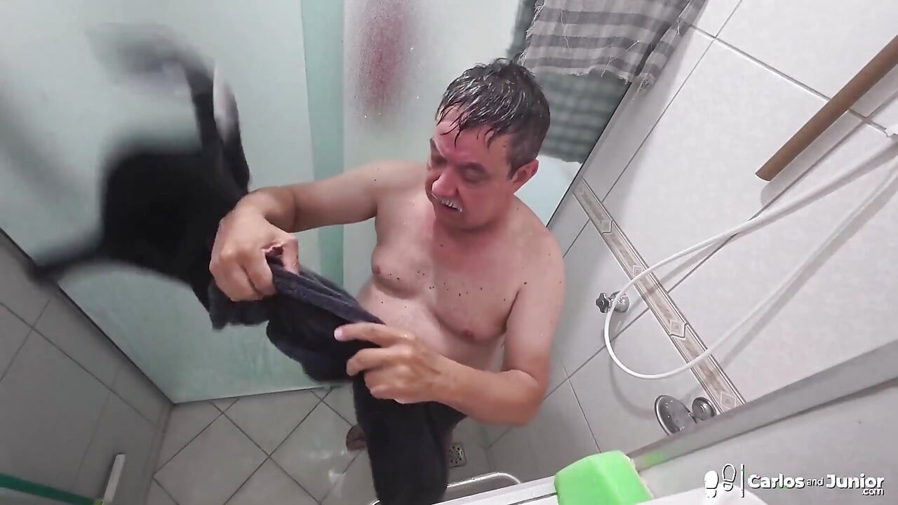 Stiefpapi duscht