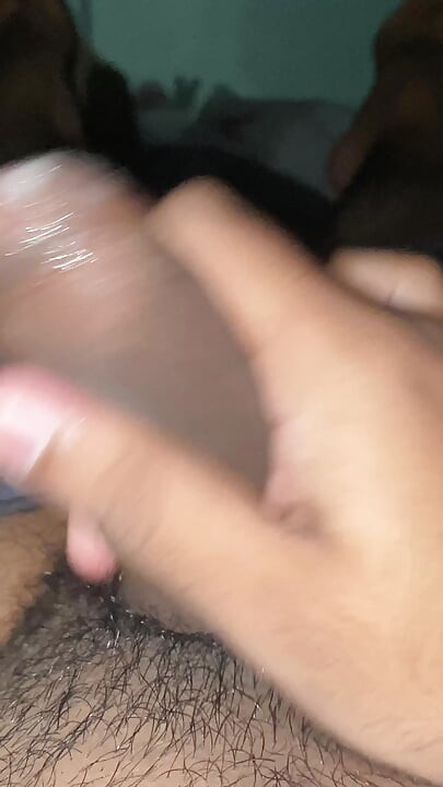 Apne mote or lambe lund ka paani nikalte huwe