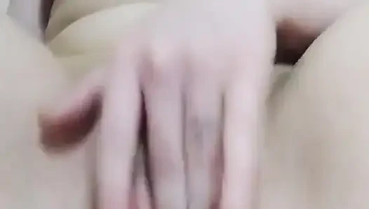 Masturbating My Pussy Until It's Creamy
