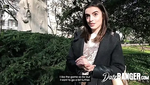 Ateşli kız - şişman cel esmer tatlı minyon bisküvi ile seks yapıyor - dateranger