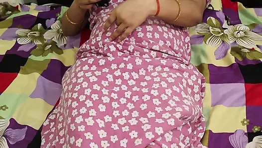 Dalo Na Plz (Pakistani Desi Bhabi) Load Moaning