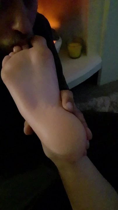 Sucking My Girlfriends Toes