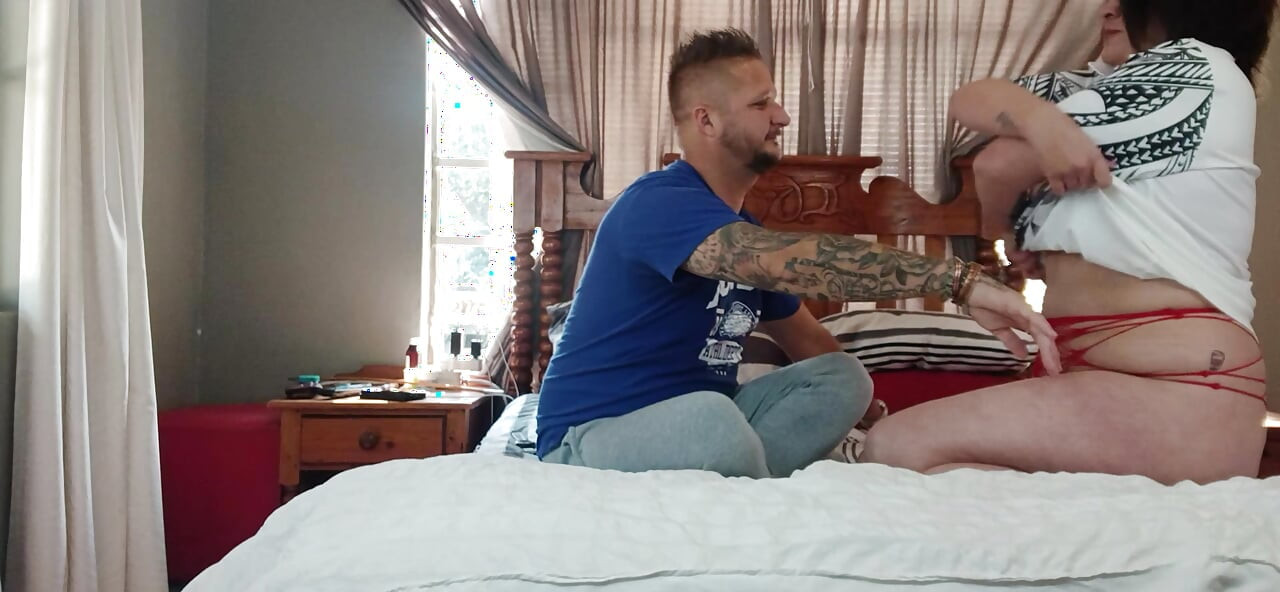 Varajući muž ,sa komšijom.