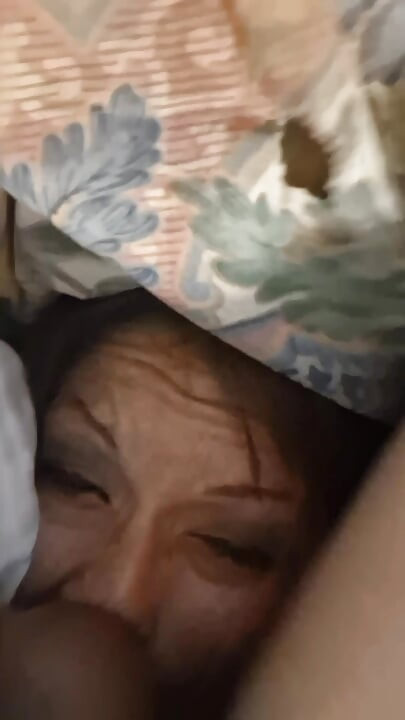 XRAQUELX Kissing, sucking tits and buried with hardcore face fucking, 69