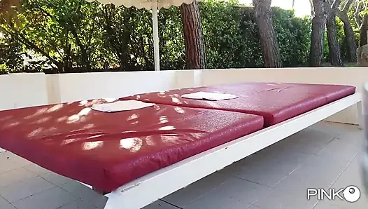 Ateşli kız Korinha Luca Ferrero tarafından sikiliyor