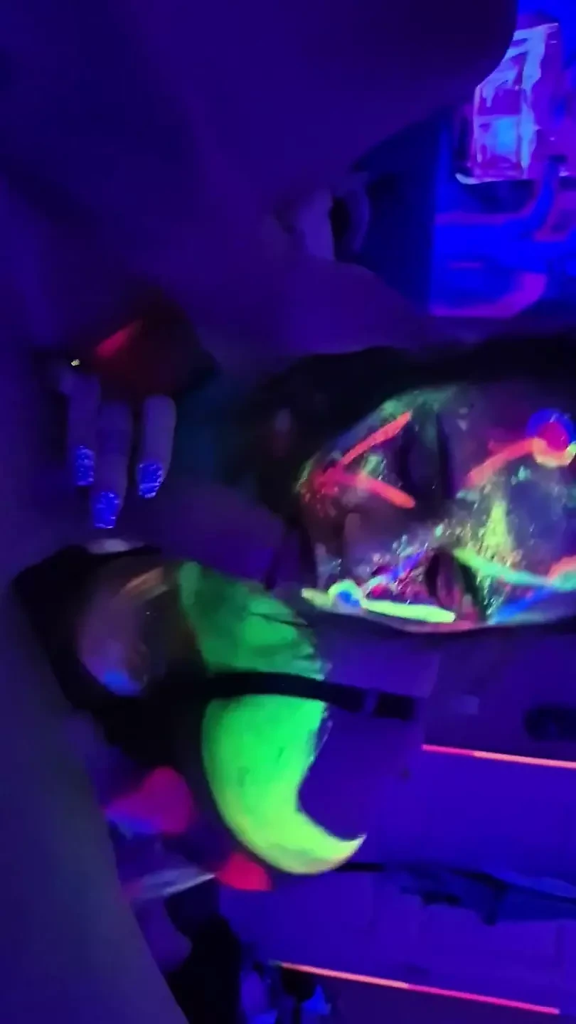 Girl Sucking Dick