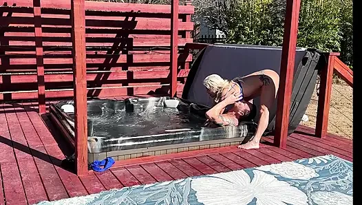 Outdoor Sex by the Hot Tub