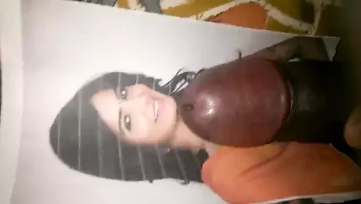 Cum üzerinde samantha