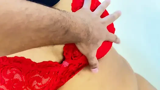 Hintli Müslüman seksi arkadaşlar evli kadın eski erkek arkadaşıyla konuşuyor sonra sert sikişiyor ve iki kez boşalıyor - Hintçe net ses