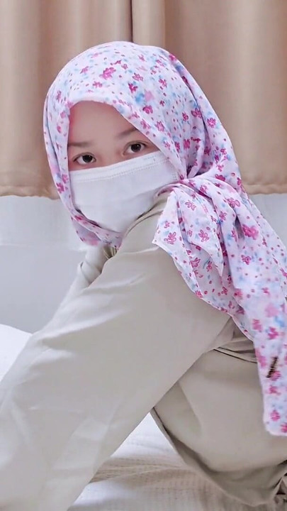 POV: Your Shy Hijabi Crush Ask You To Record Her In This Playful Mood | Clip 1