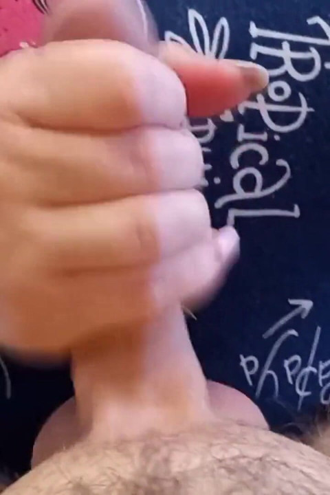 Blowjob dan masturbasi penis dari wanita gemuk dewasa 5