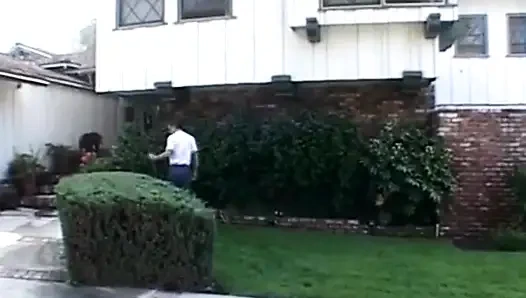 Дикий фут-фетиш милфы-блондинки и хардкорная сессия