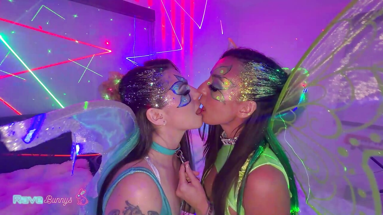 Sasha Tatcha And Tiny Rhea Flutter Into Brian's Room For Rave Sex!