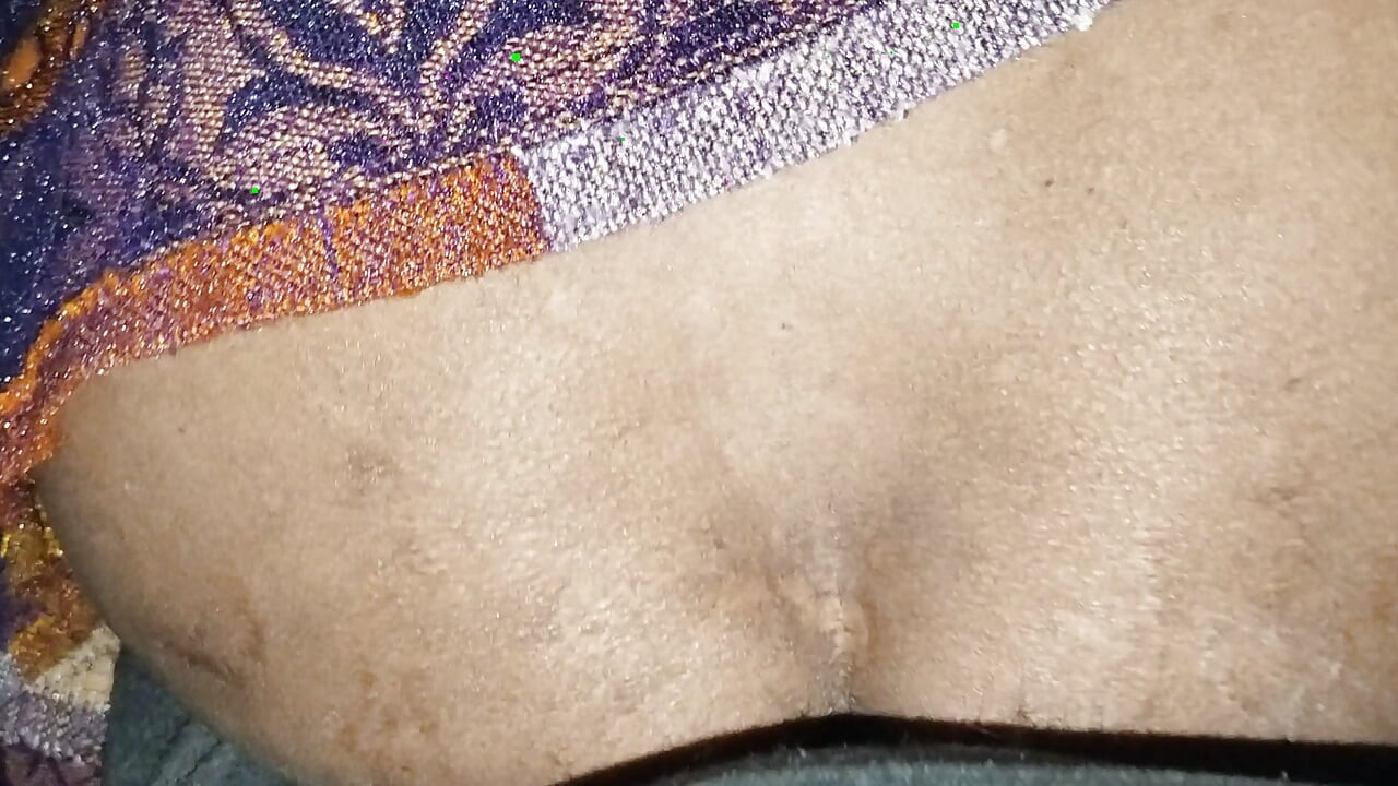 Sister-in-law took my penis in her pussy with great love.