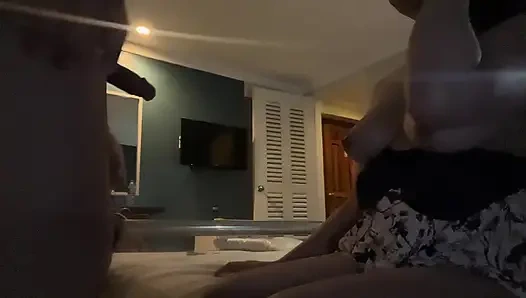 Сводный сестренка, мы думали, что это просто обычная регистрация в отеле.