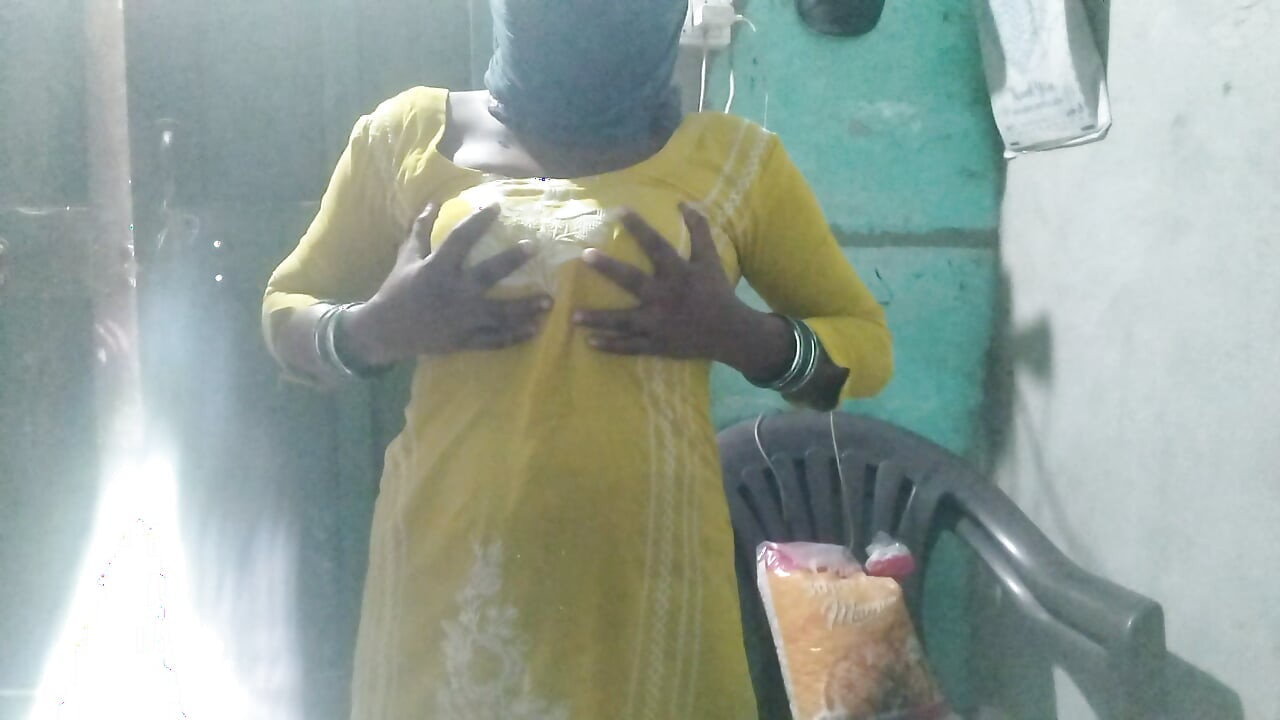 Meri friend ki bhabhi ki chudai kiya friend ghar pe nhi tha bhabhi ki full chudai