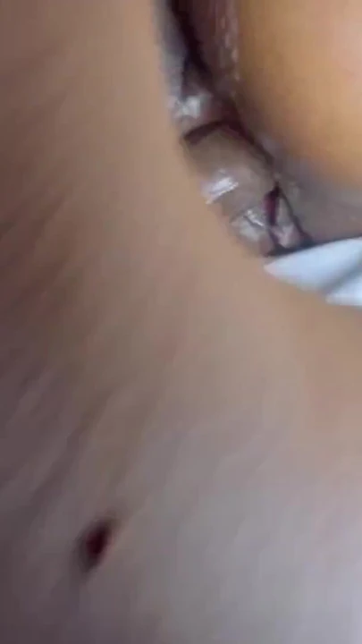 来自“美丽的印度一个尼日利亚男人把妻子留在我家的热色情视频xxx”的精彩时刻
